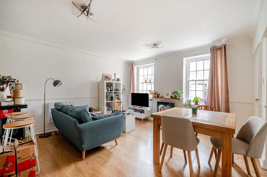 2 bedroom apartment to rent