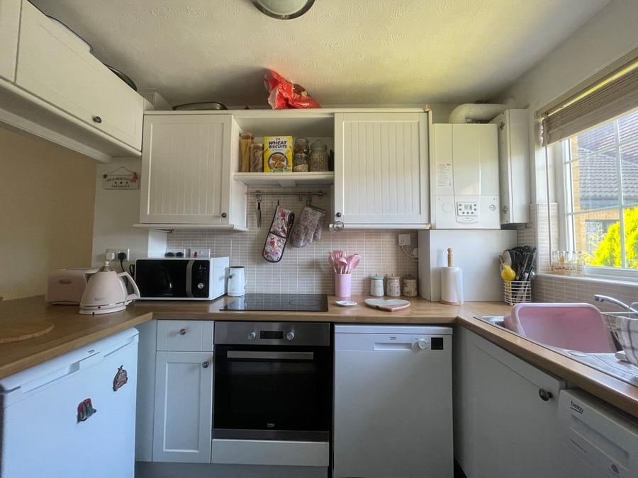 3 bedroom  terraced house to rent
