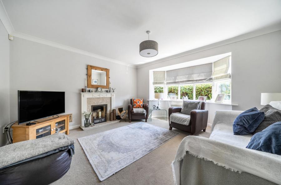4 bedroom  detached house for sale