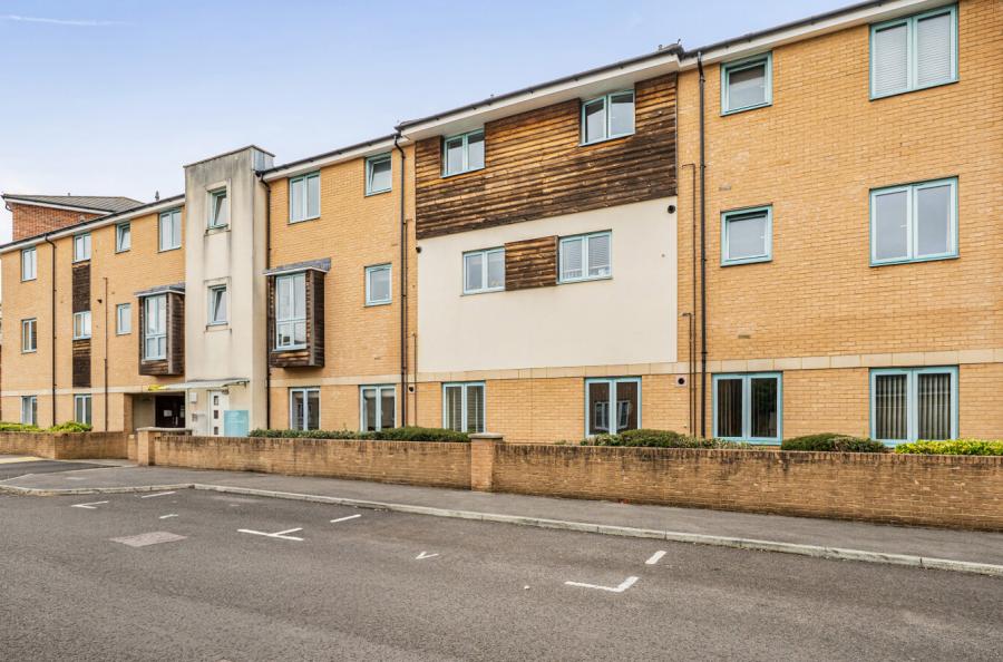 2 bedroom apartment for sale