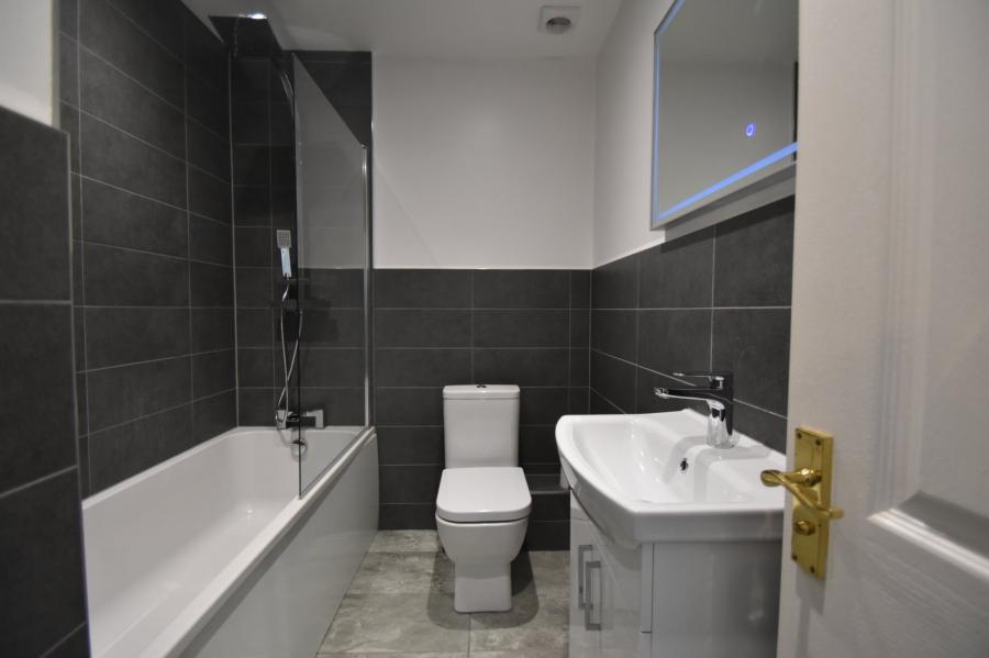 3 bedroom  terraced house to rent