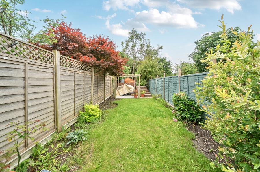 3 bedroom  terraced house for sale
