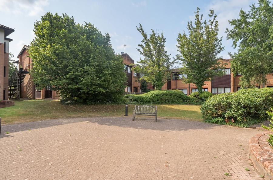 1 bedroom apartment for sale