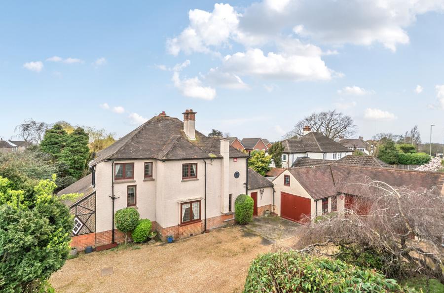 4 bedroom  detached house for sale