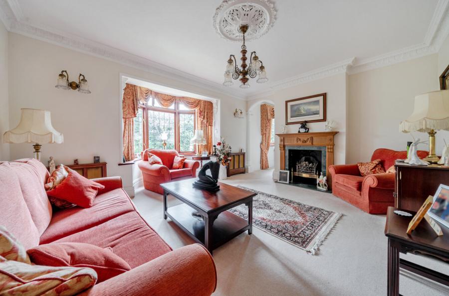 4 bedroom  detached house for sale