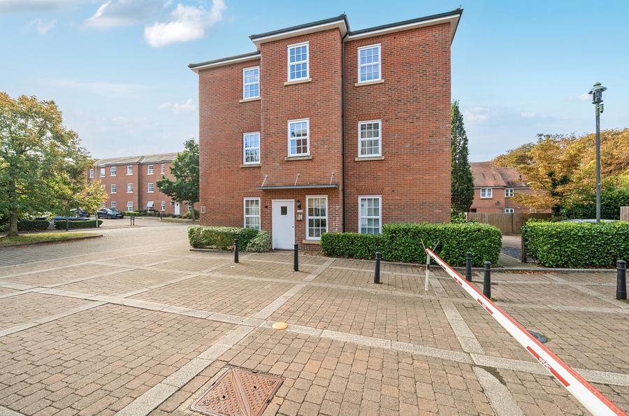 1 bedroom apartment for sale