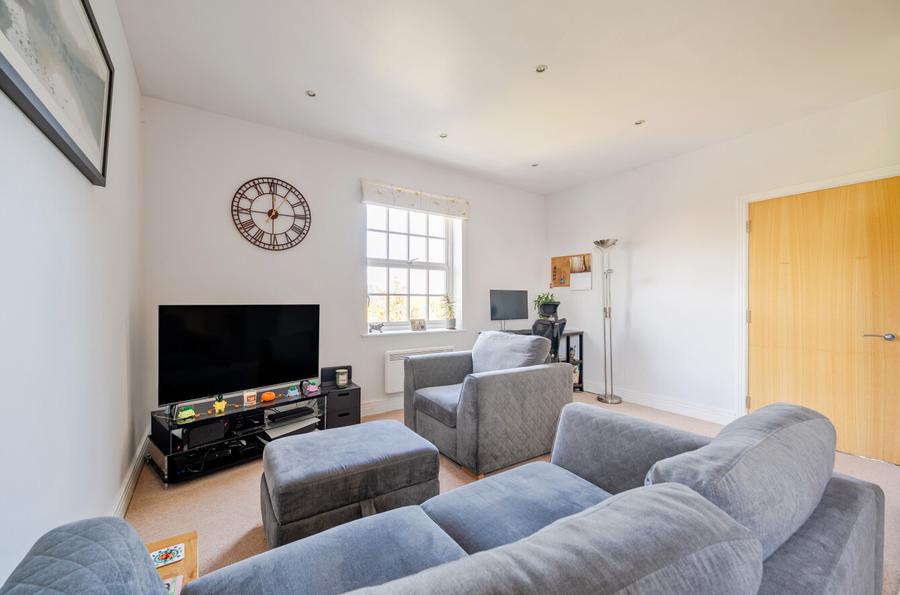 1 bedroom apartment for sale