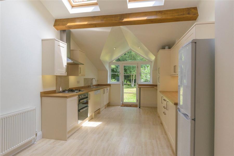 3 bedroom  semi-detached house for sale