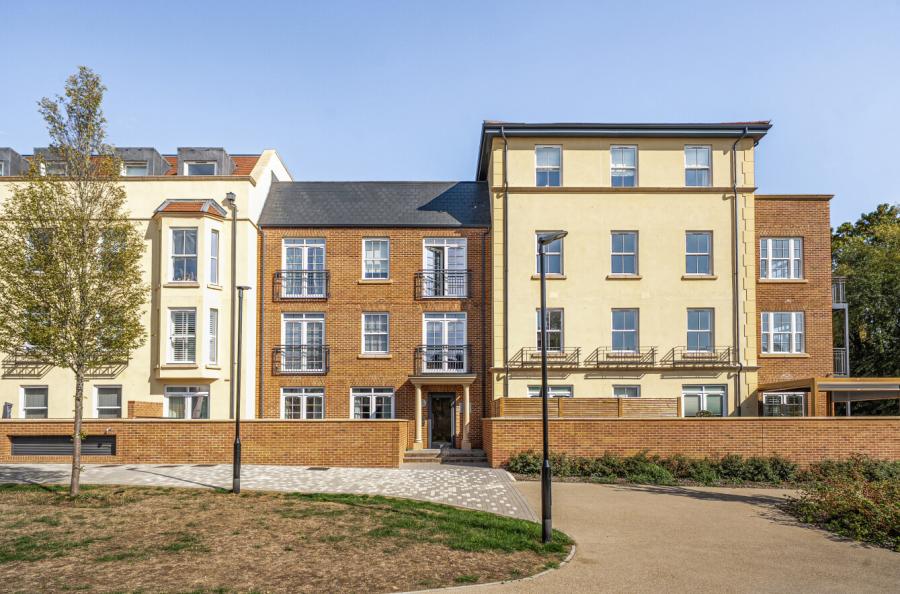 2 bedroom apartment for sale