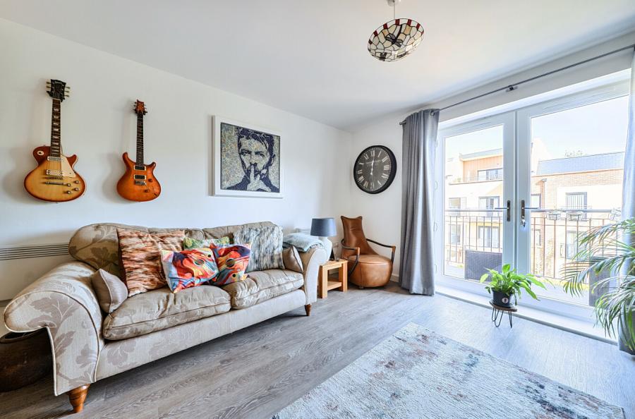 2 bedroom apartment for sale