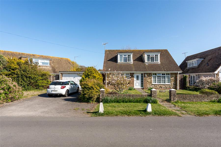 3 bedroom  detached bungalow for sale