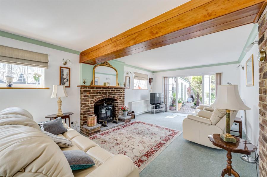 4 bedroom  detached house for sale