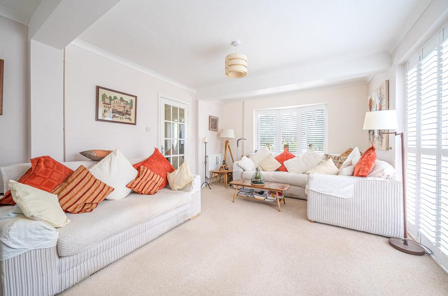 3 bedroom  detached bungalow for sale