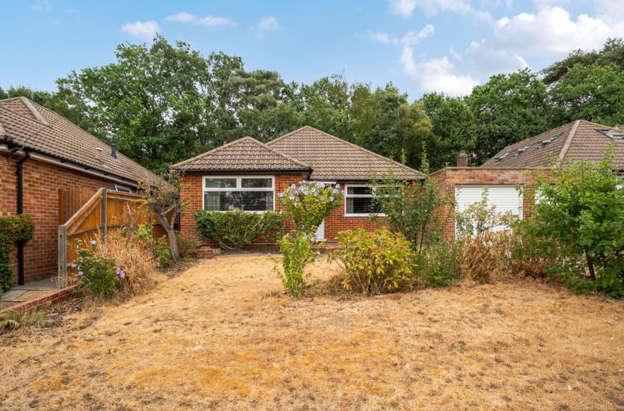 2 bedroom bungalow for sale