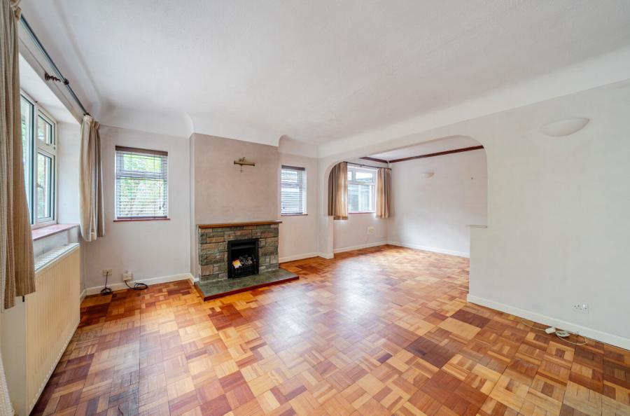 2 bedroom bungalow for sale