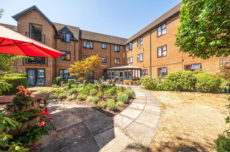 1 bedroom apartment for sale