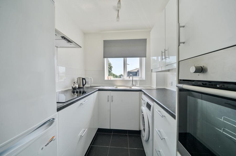 1 bedroom apartment for sale
