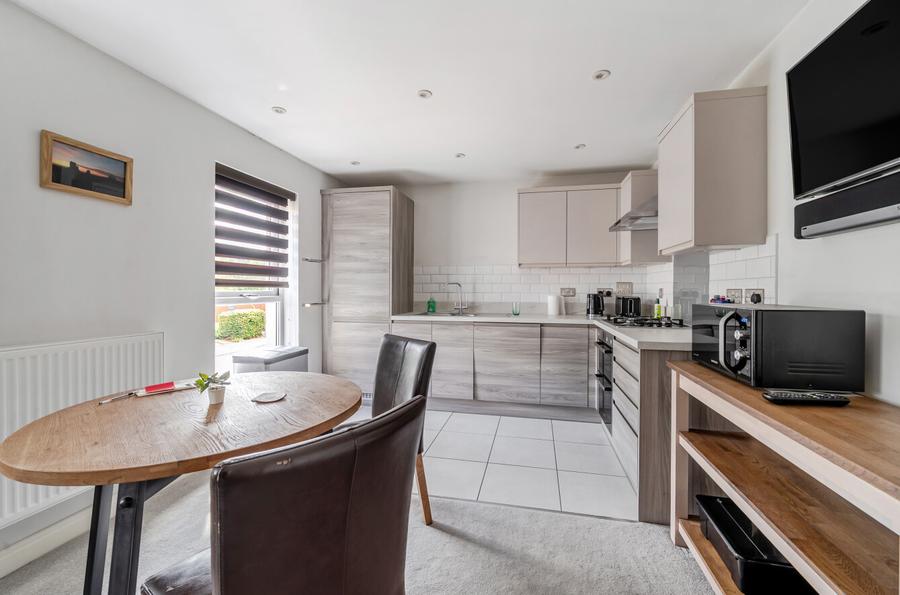 2 bedroom house for sale
