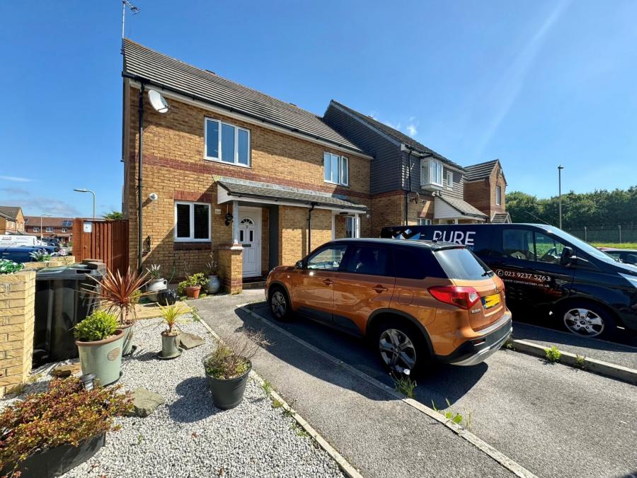 2 bedroom house to rent