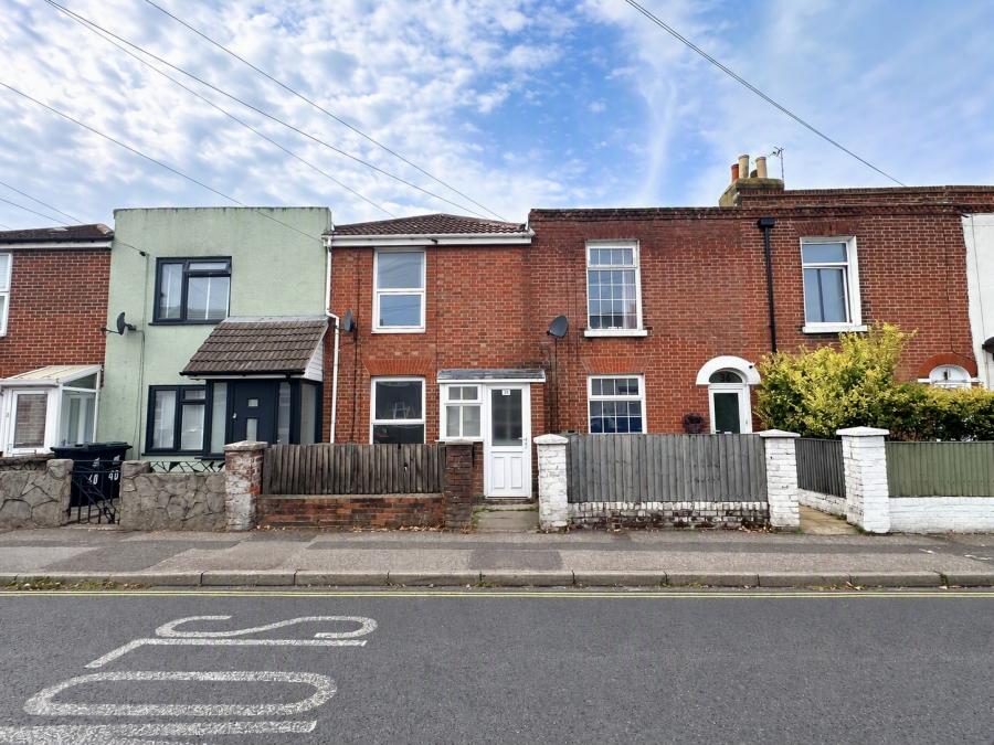3 bedroom  terraced house to rent
