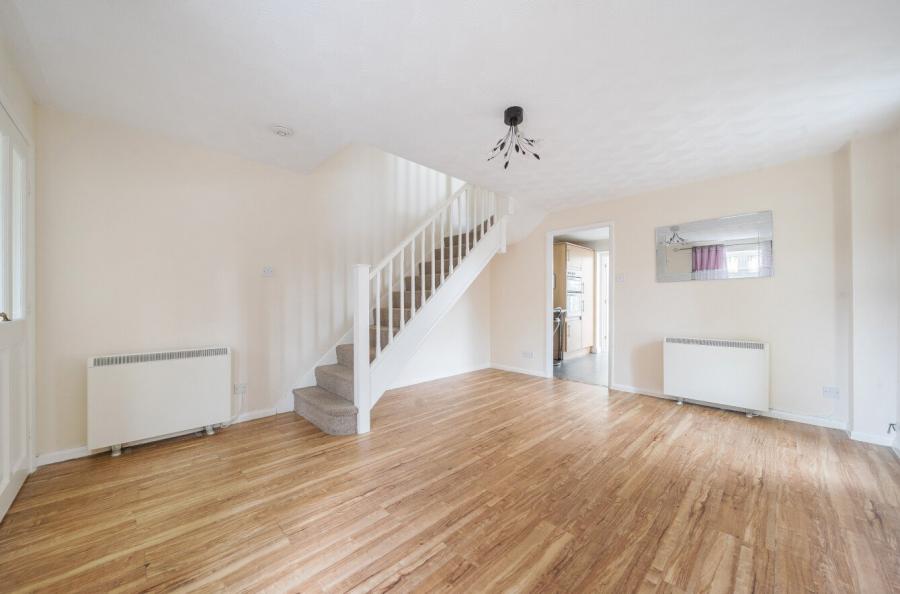 2 bedroom house to rent