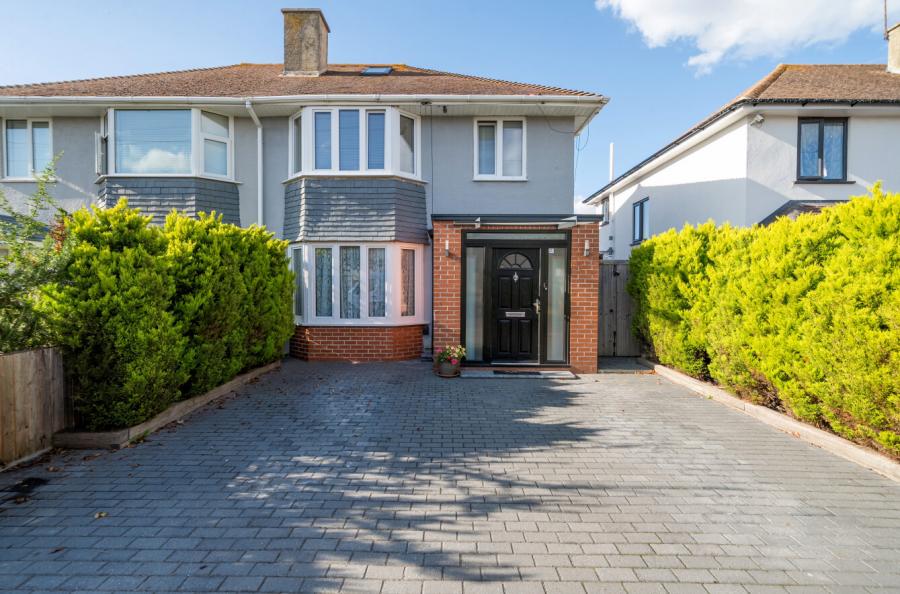 4 bedroom semi-detached house for sale