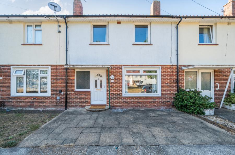 2 bedroom  terraced house for sale