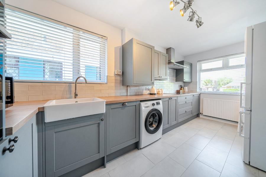 3 bedroom  detached bungalow for sale