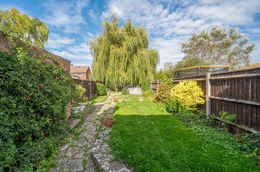 3 bedroom  terraced house for sale