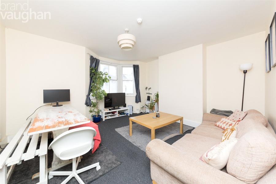 3 bedroom apartment to rent