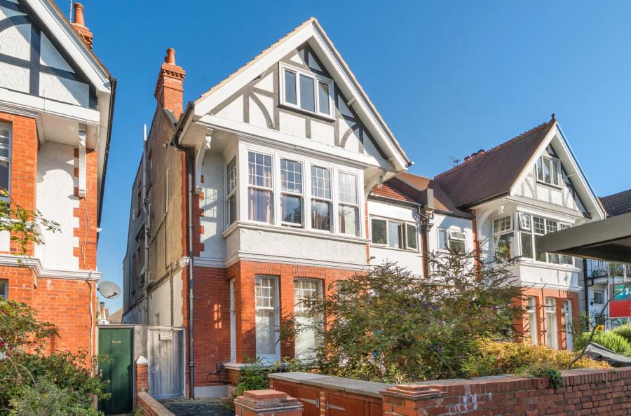 2 bedroom apartment for sale