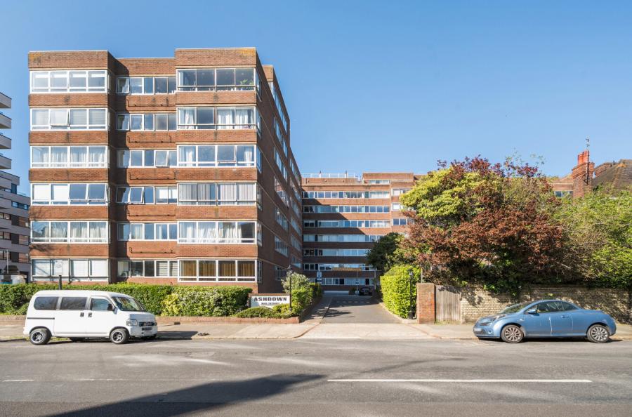 2 bedroom apartment for sale