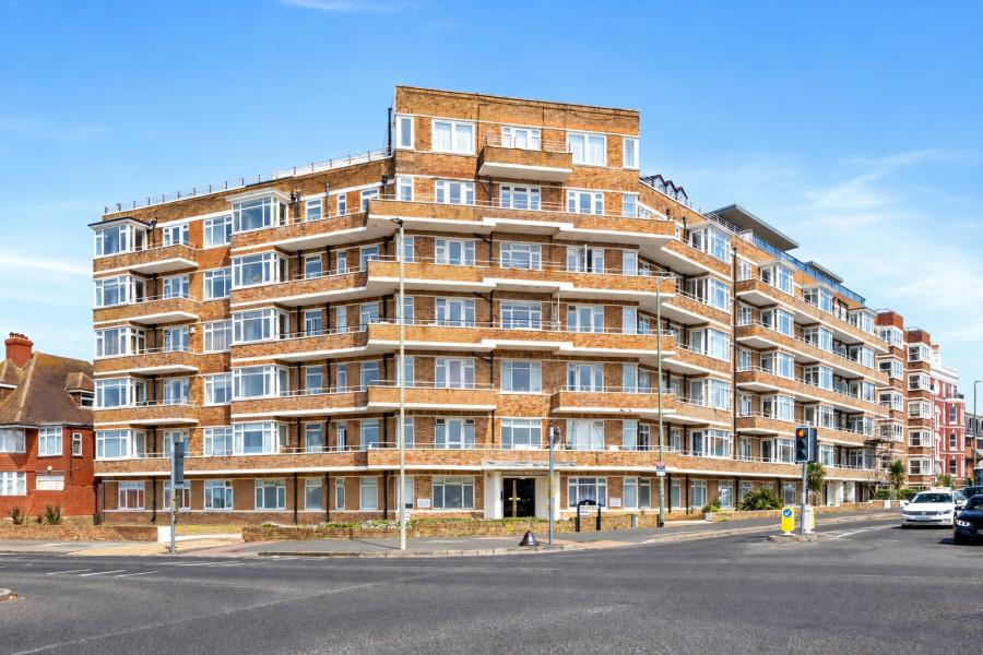1 bedroom apartment for sale