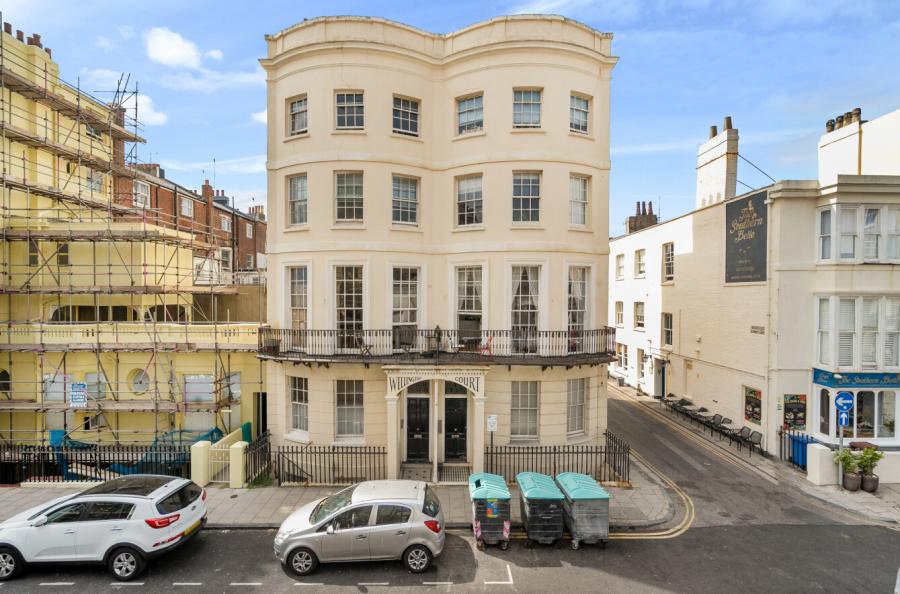1 bedroom apartment for sale