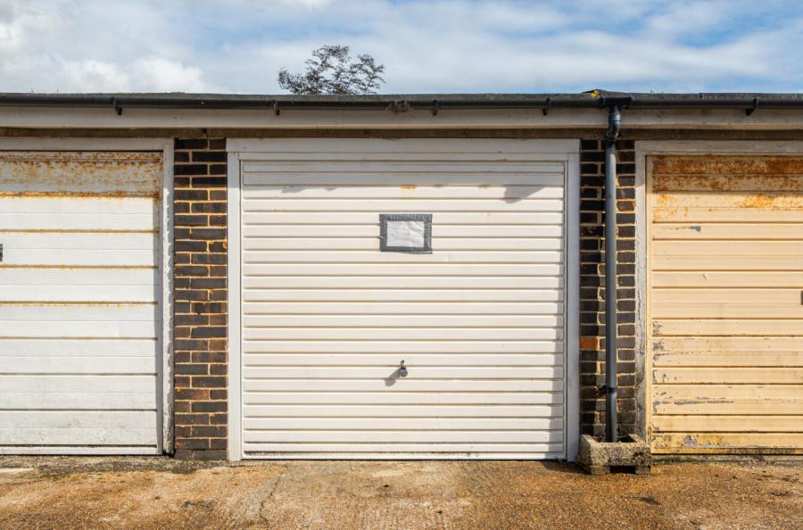 garage/parking space for sale
