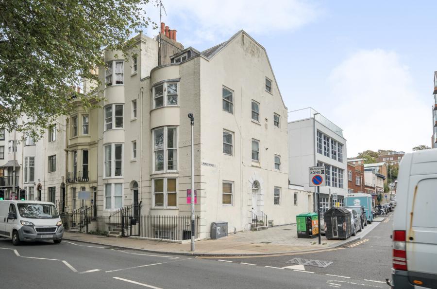 1 bedroom apartment for sale