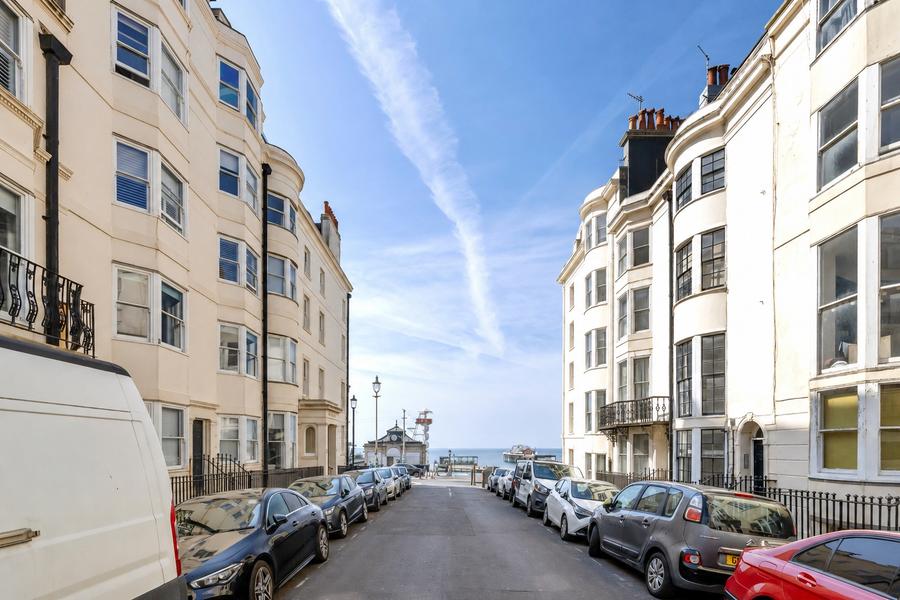 1 bedroom apartment for sale
