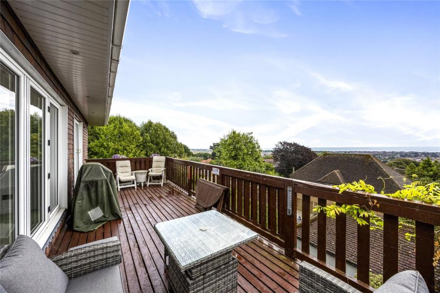 4 bedroom  detached house for sale