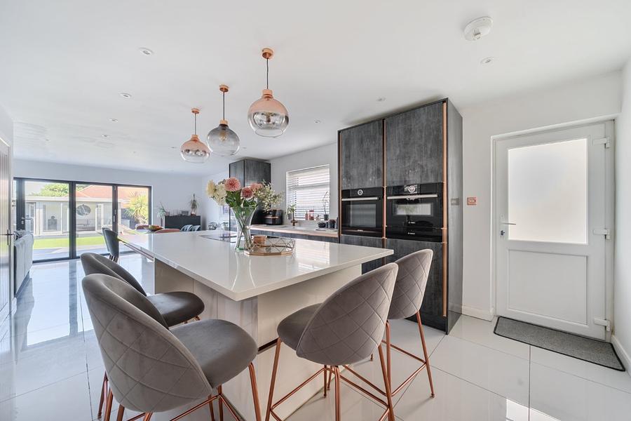 3 bedroom  detached bungalow for sale