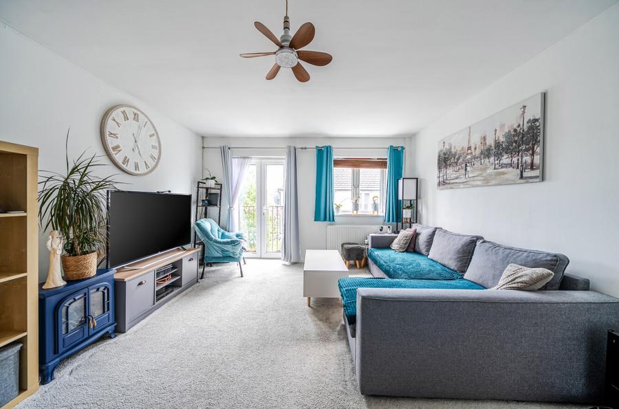 3 bedroom apartment for sale