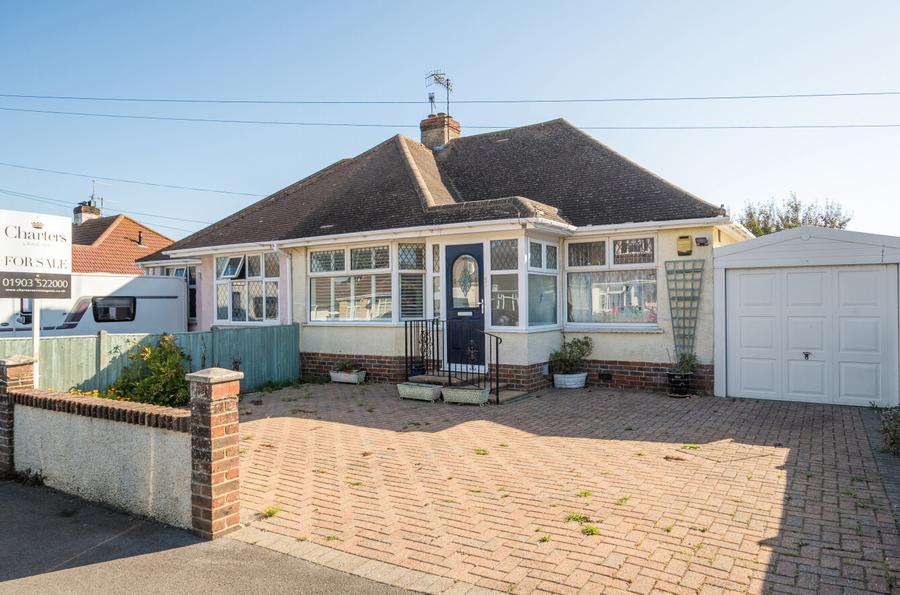 2 bedroom  semi-detached bungalow for sale