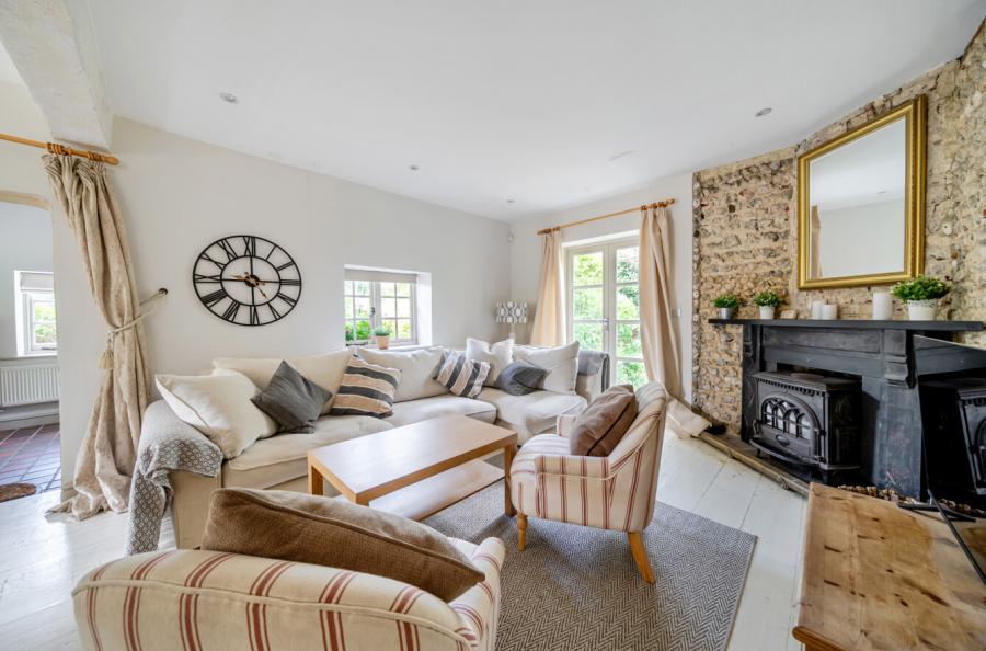 4 bedroom detached house to rent