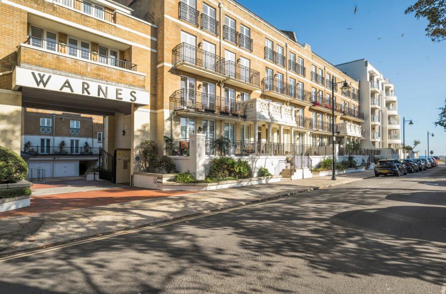 2 bedroom apartment to rent
