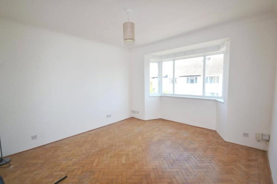 3 bedroom apartment to rent