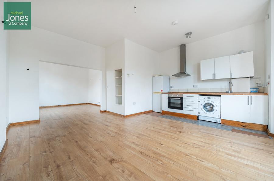  studio apartment to rent