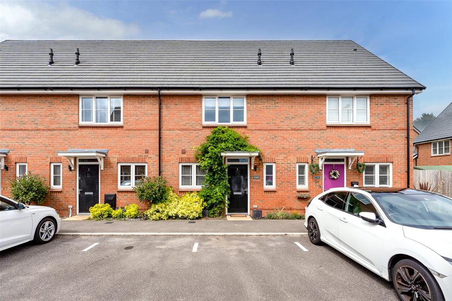 2 bedroom  terraced house to rent