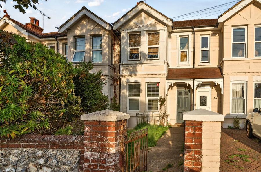 2 bedroom apartment to rent