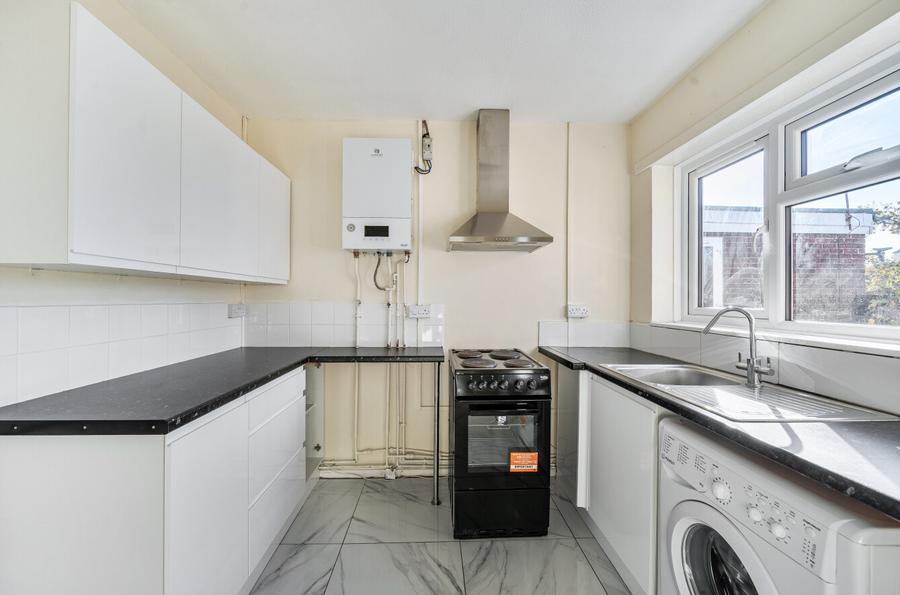 2 bedroom apartment to rent