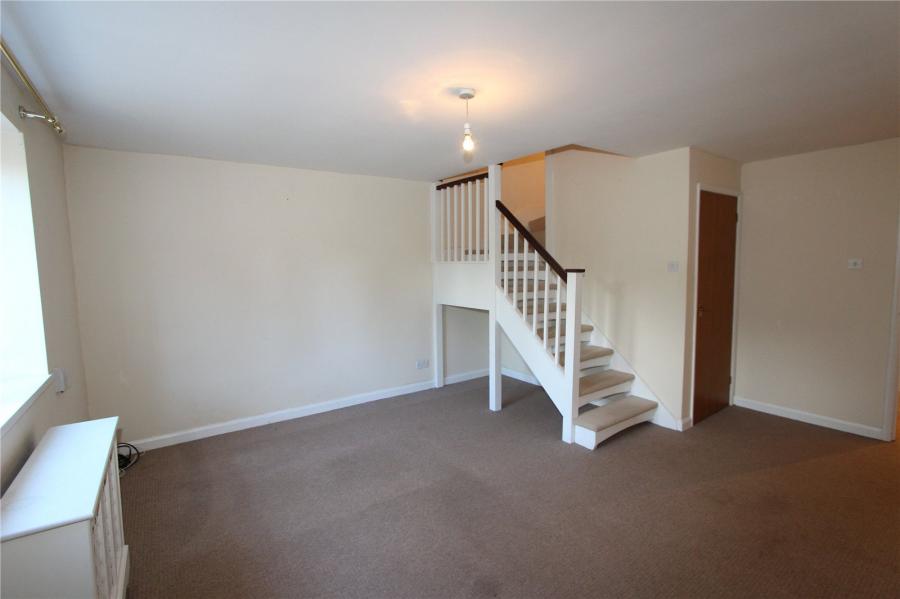 2 bedroom  terraced house to rent