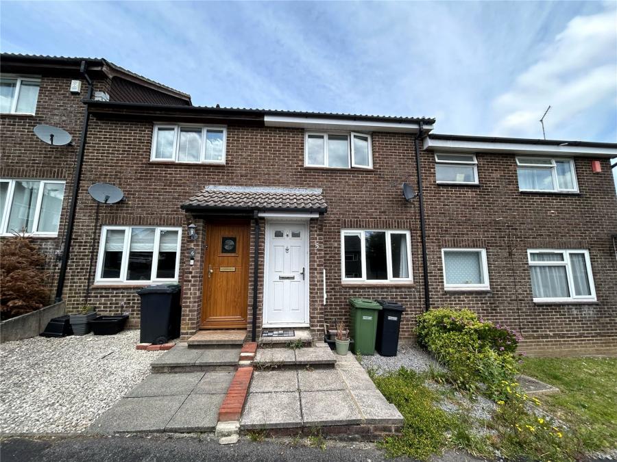 2 bedroom semi-detached house to rent